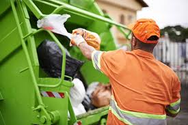 Best Garage Cleanout  in Phillipsburg, KS